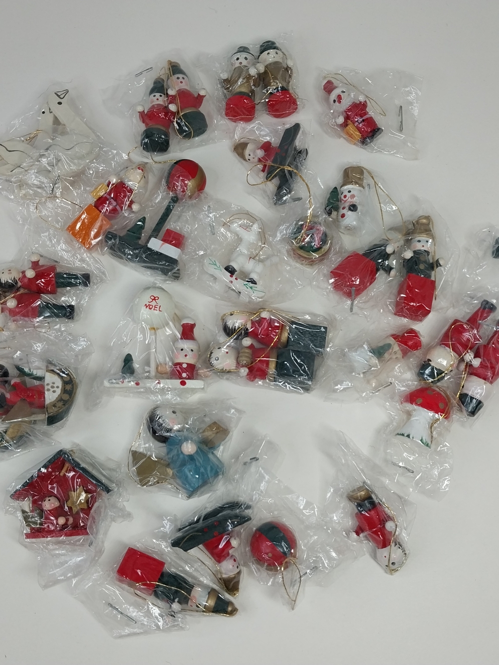 Vintage Set of 33 Mini Hand Painted Wooden Christmas Ornaments Taiwan New